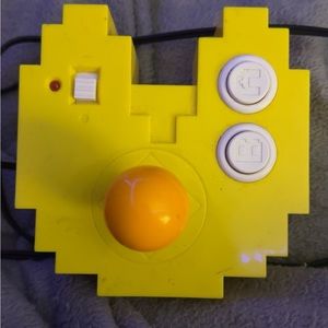 PAC-MAN Connect-N-Play With 12 Games